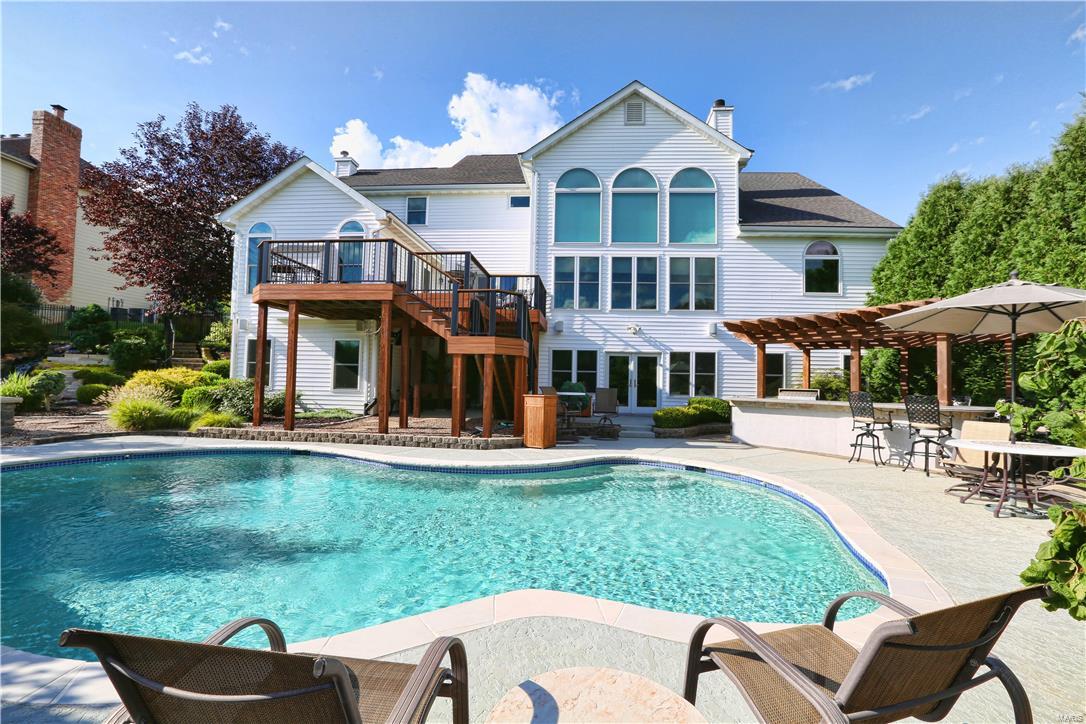 Eagle Crest - Residential