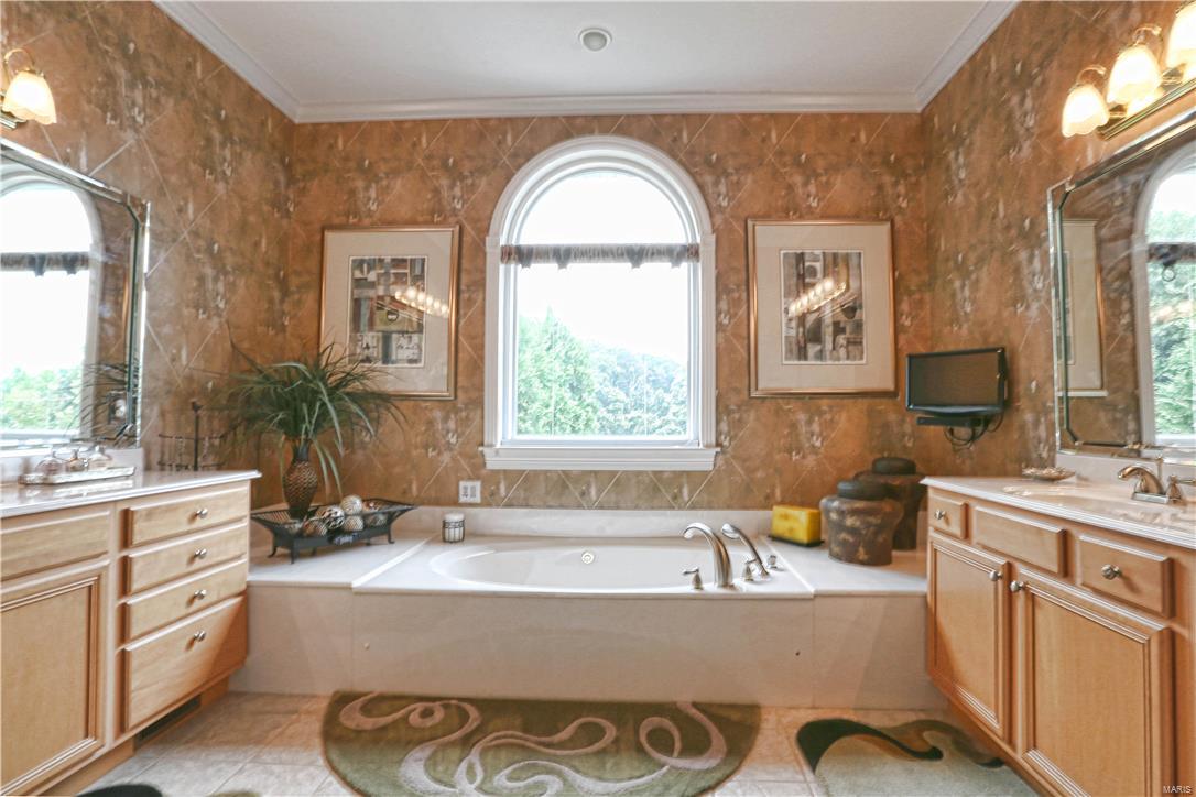 Eagle Crest - Residential