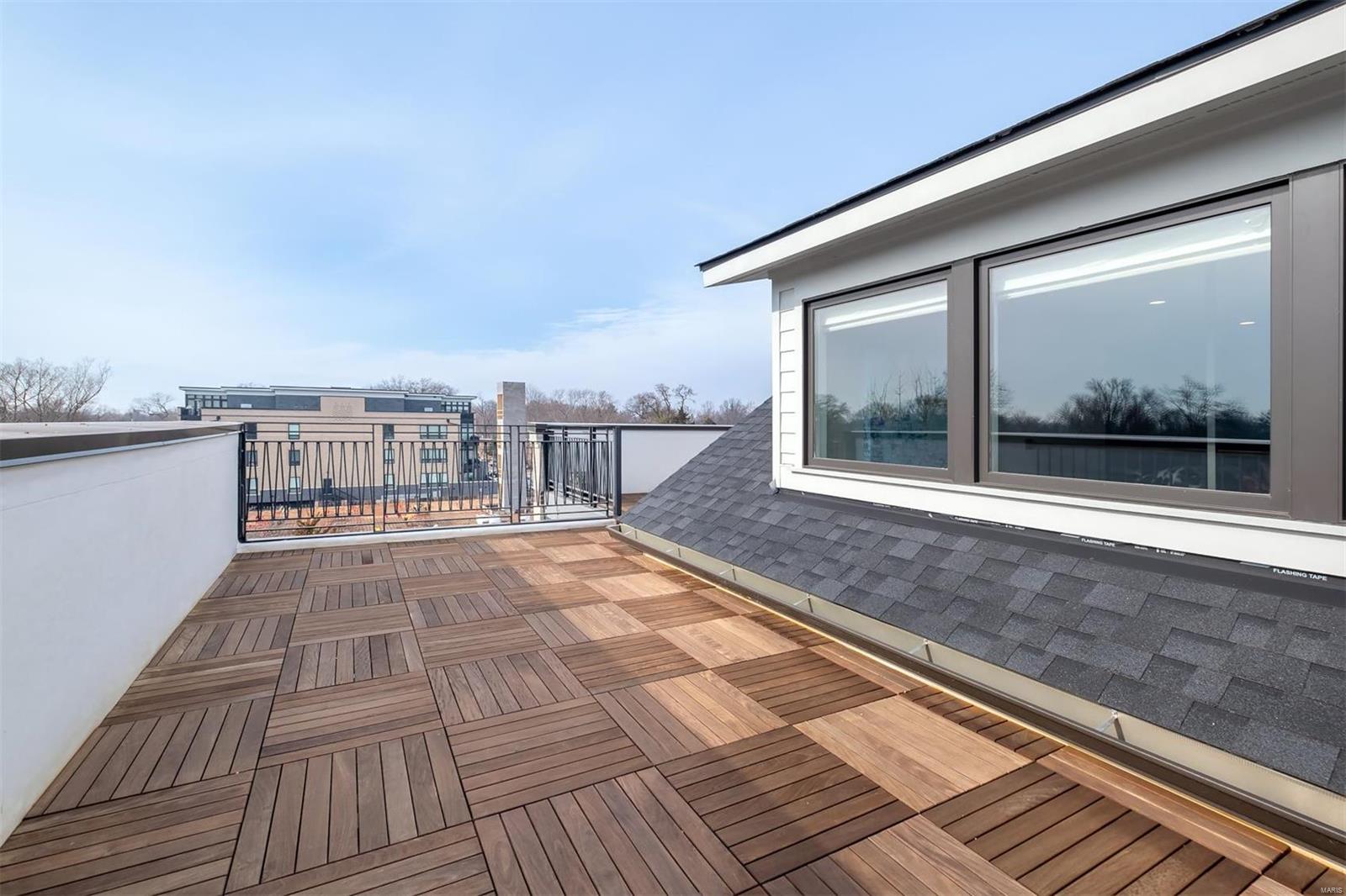 Madison Condo First Amd - Residential