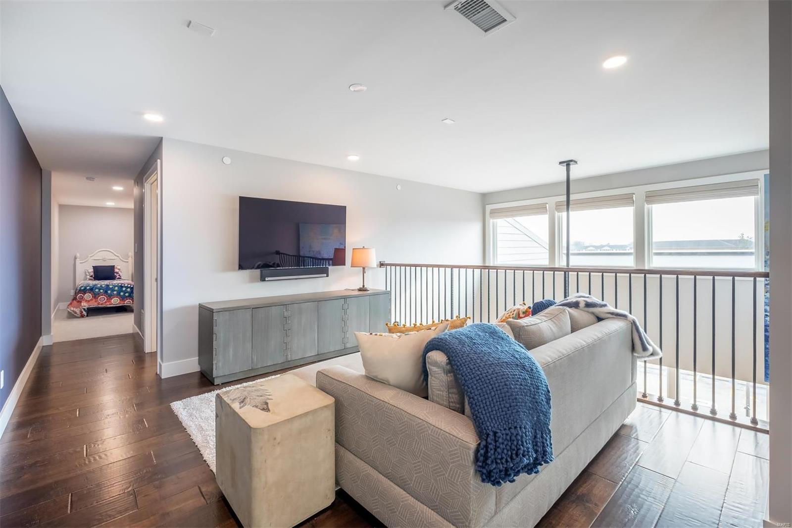 Madison Condo First Amd - Residential