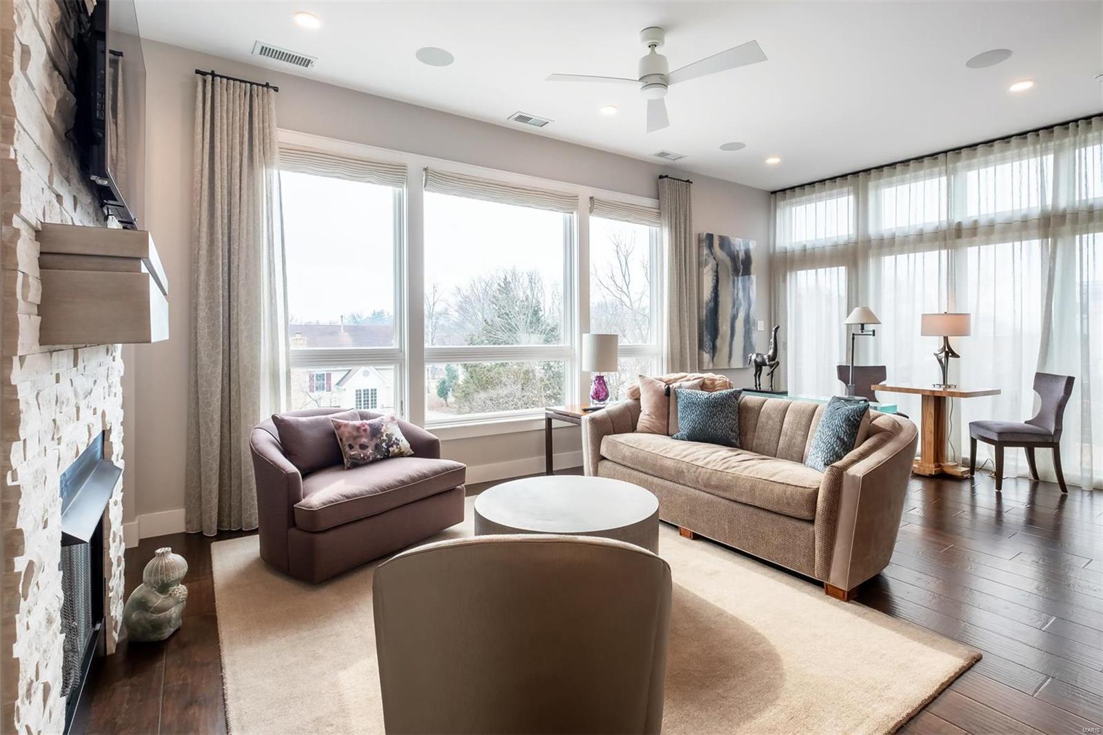 Madison Condo First Amd - Residential