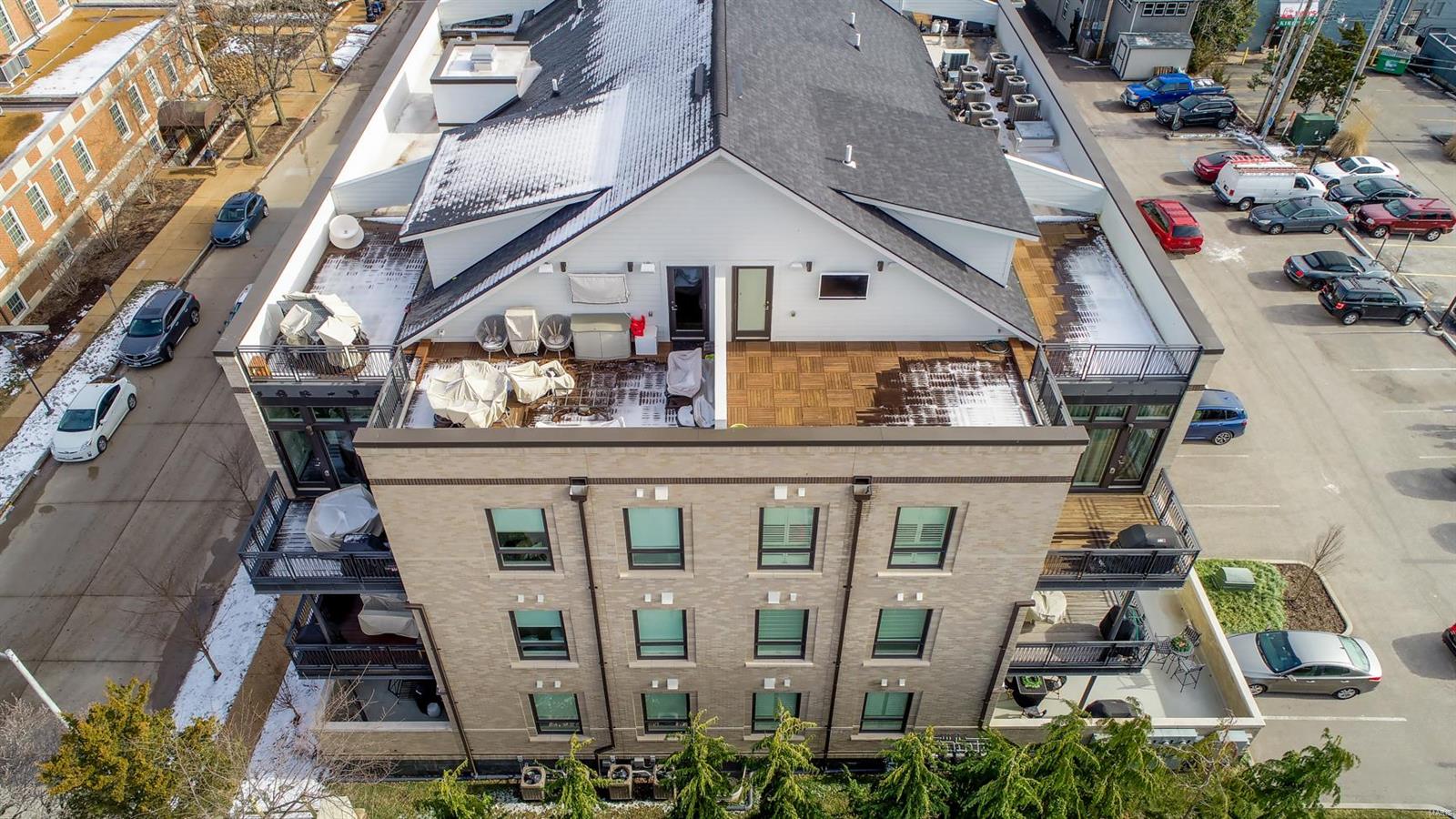 Madison Condo First Amd - Residential