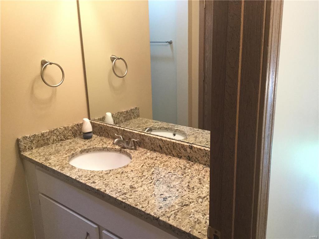 Kingspointe - Residential Lease