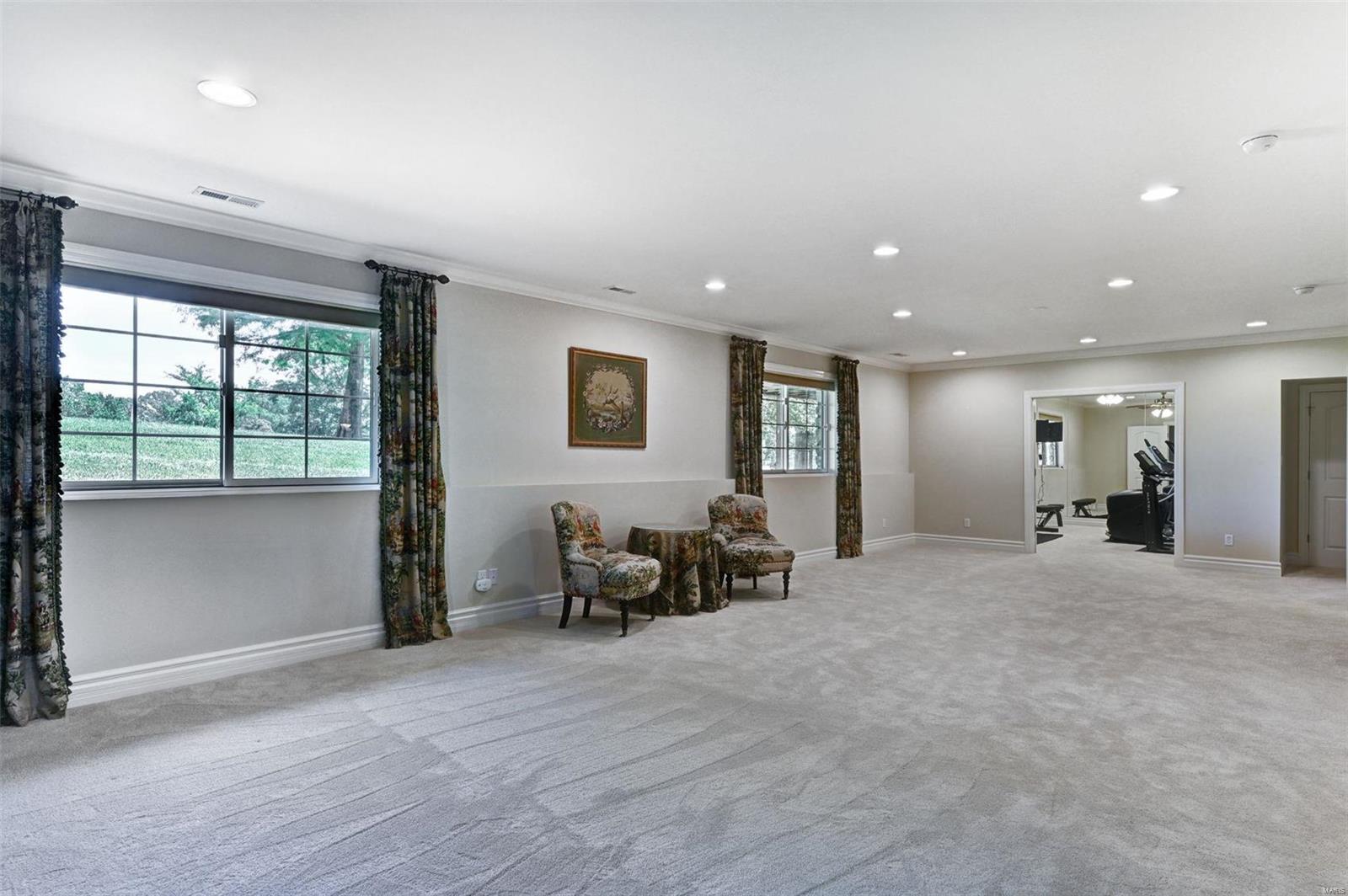 Villas At Meadowbrook - Residential