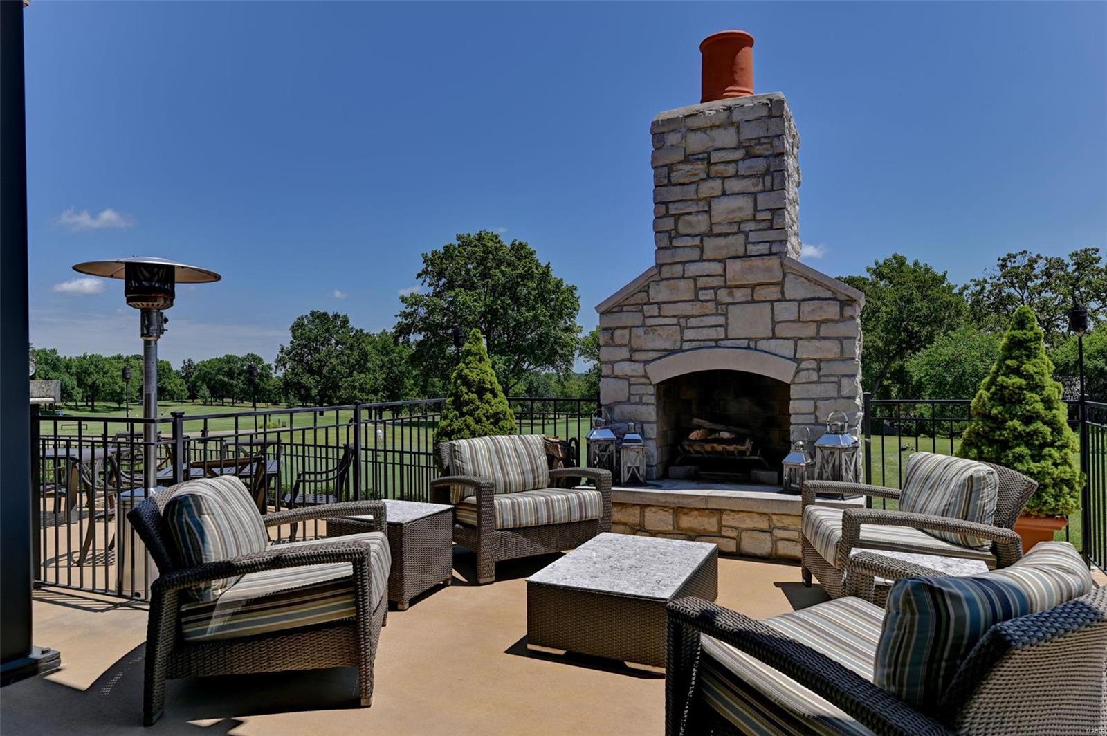 Villas At Meadowbrook - Residential