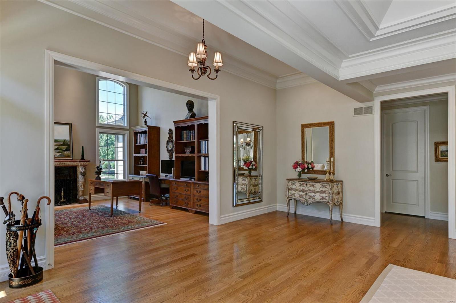 Villas At Meadowbrook - Residential