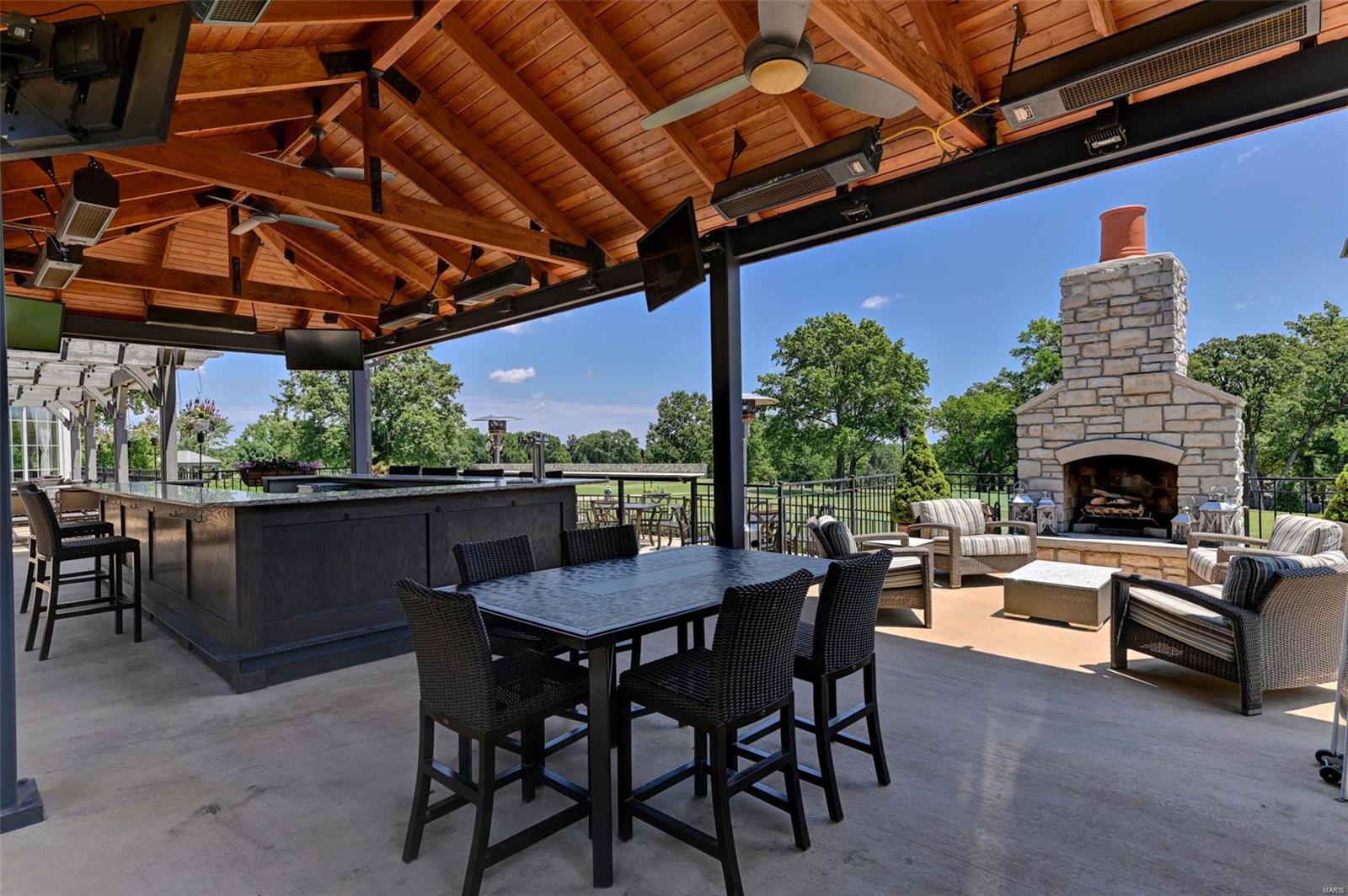 Villas At Meadowbrook - Residential