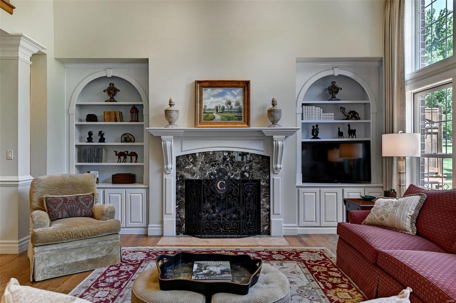 Villas At Meadowbrook - Residential