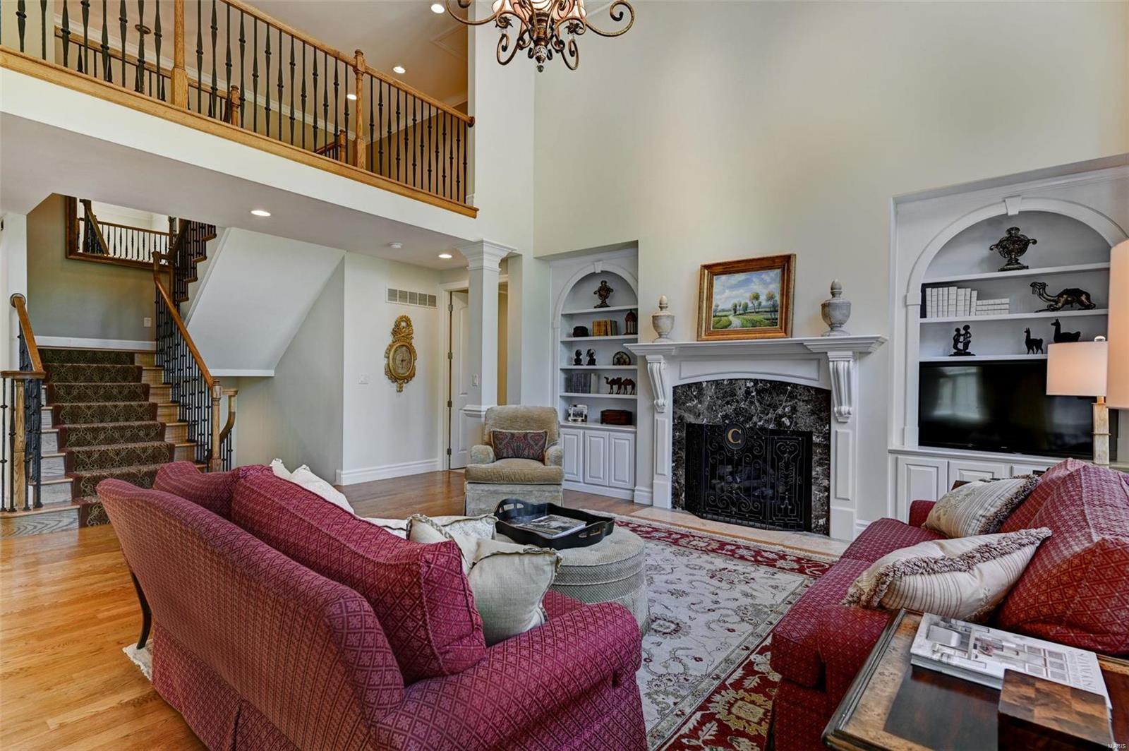 Villas At Meadowbrook - Residential