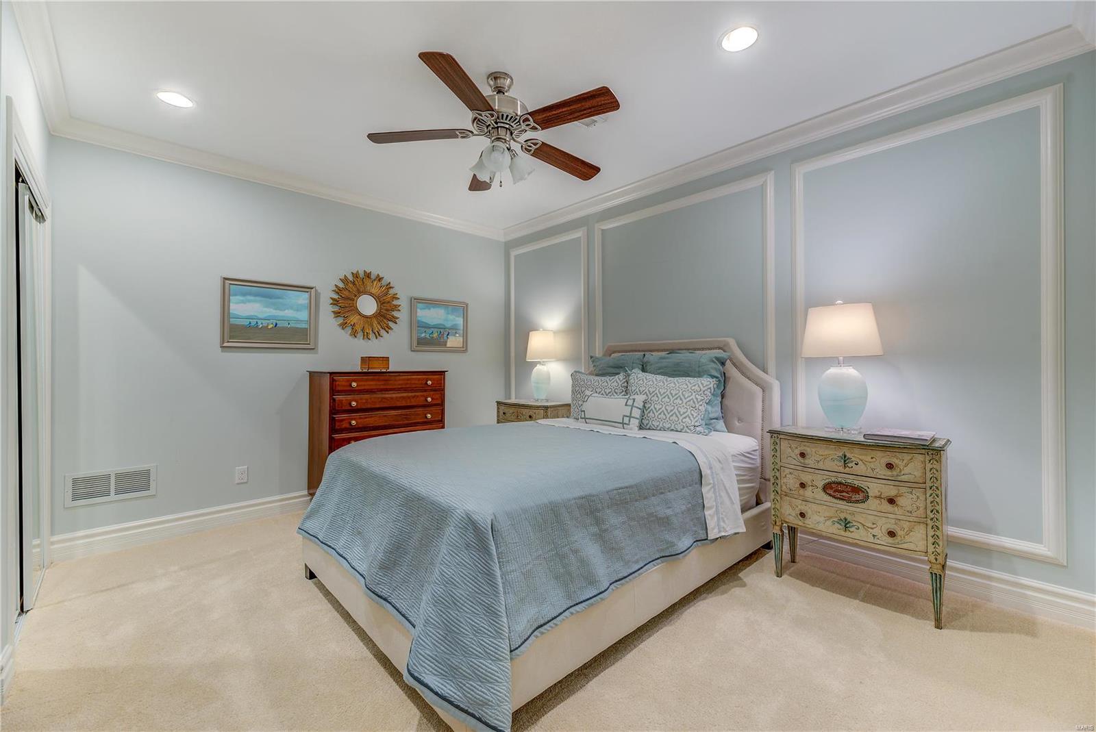 Villas At Meadowbrook - Residential