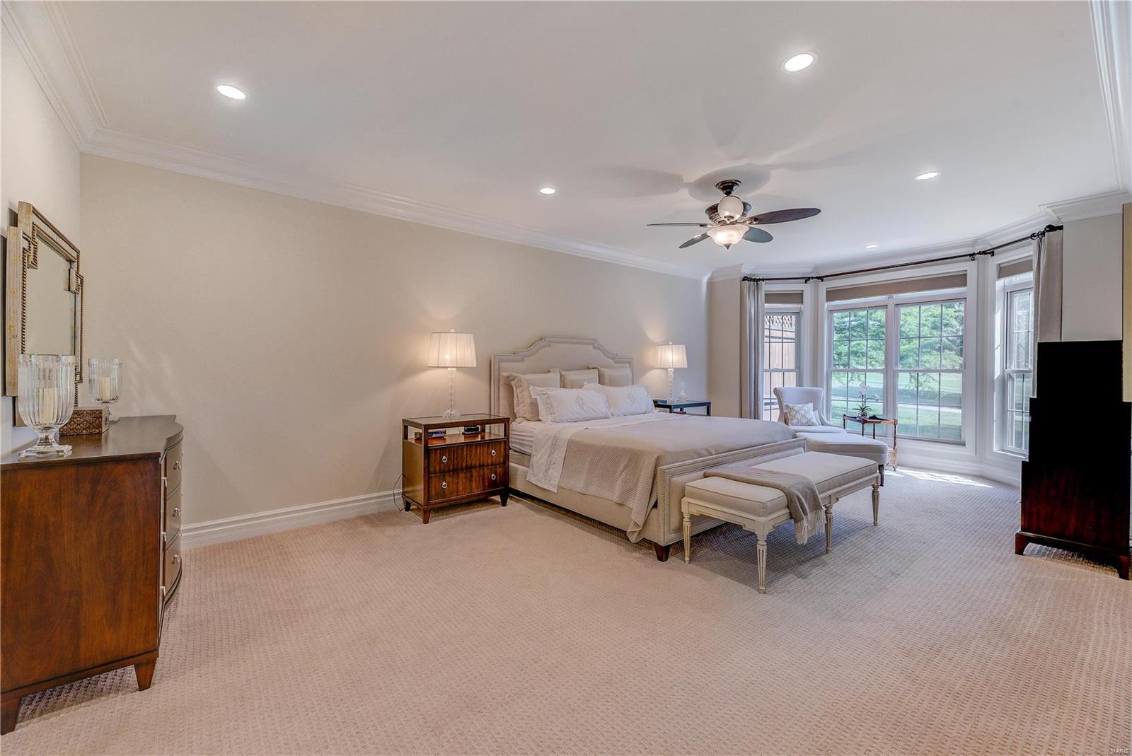 Villas At Meadowbrook - Residential