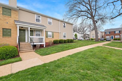 9003 Cardinal Terr St Louis MO 63144