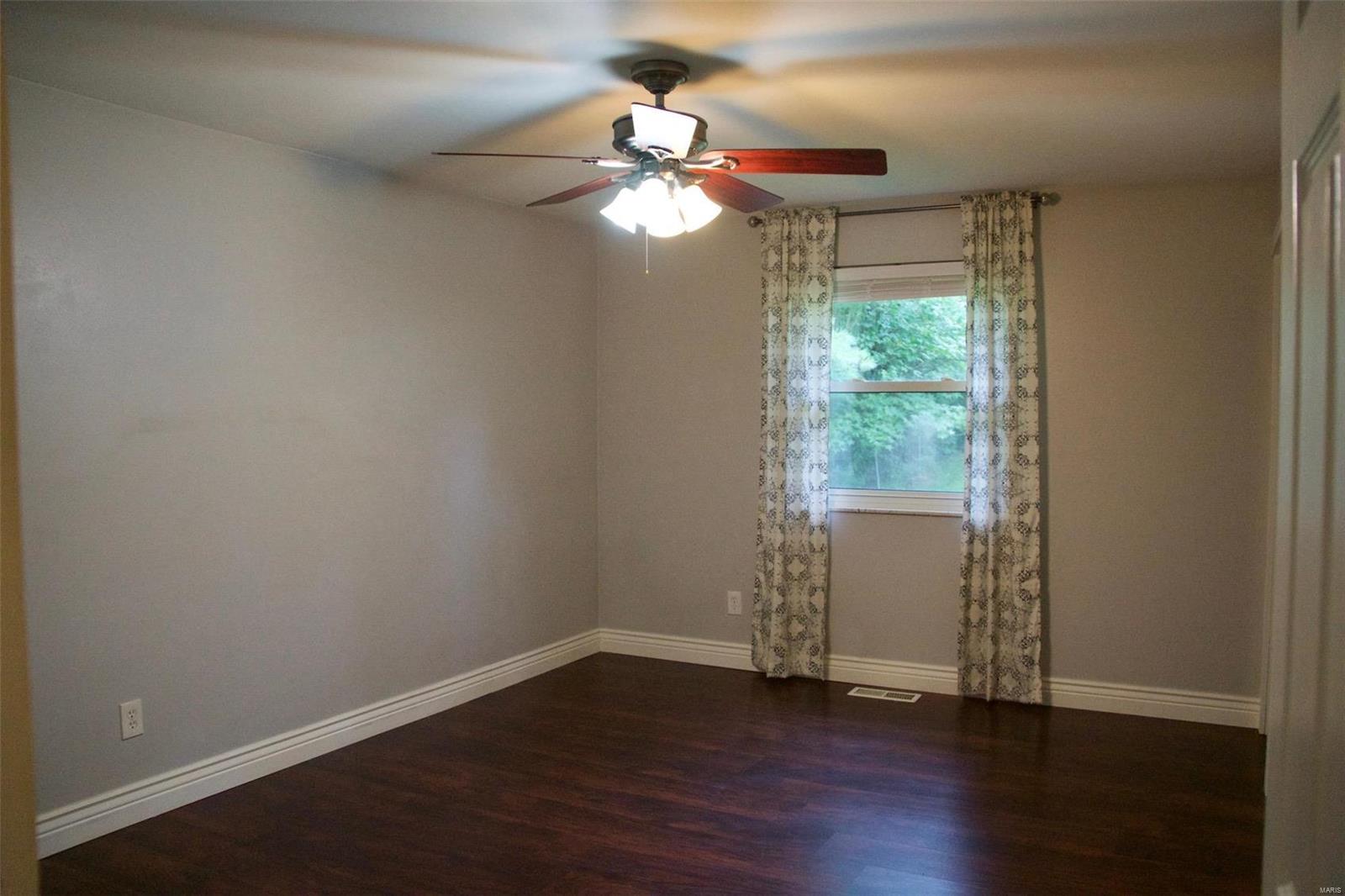 Eagle Glen 2a - Residential