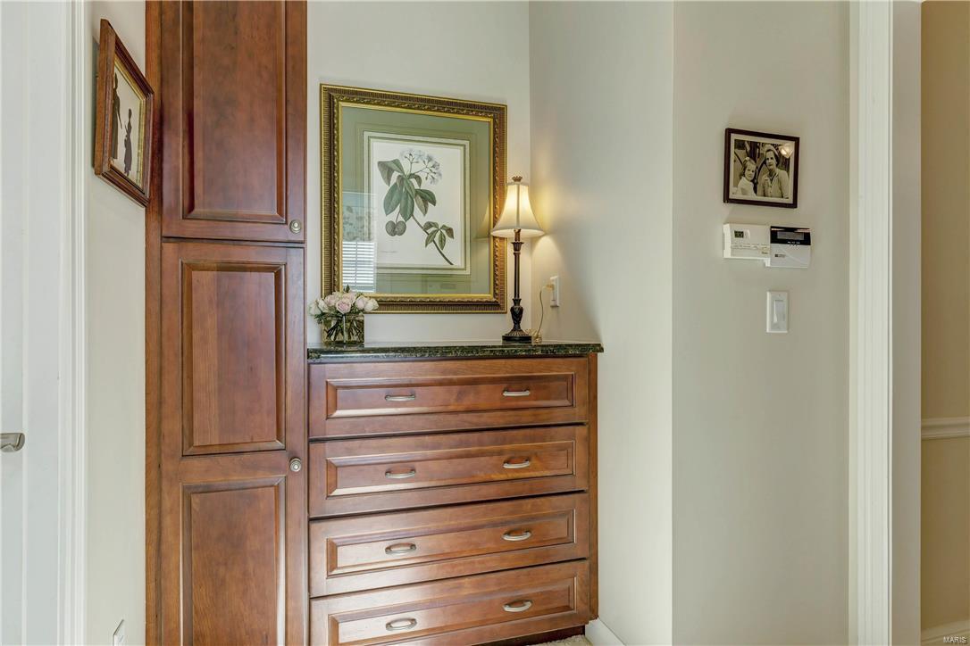 Falzone's & Francis Avenue Vac Pt - Residential