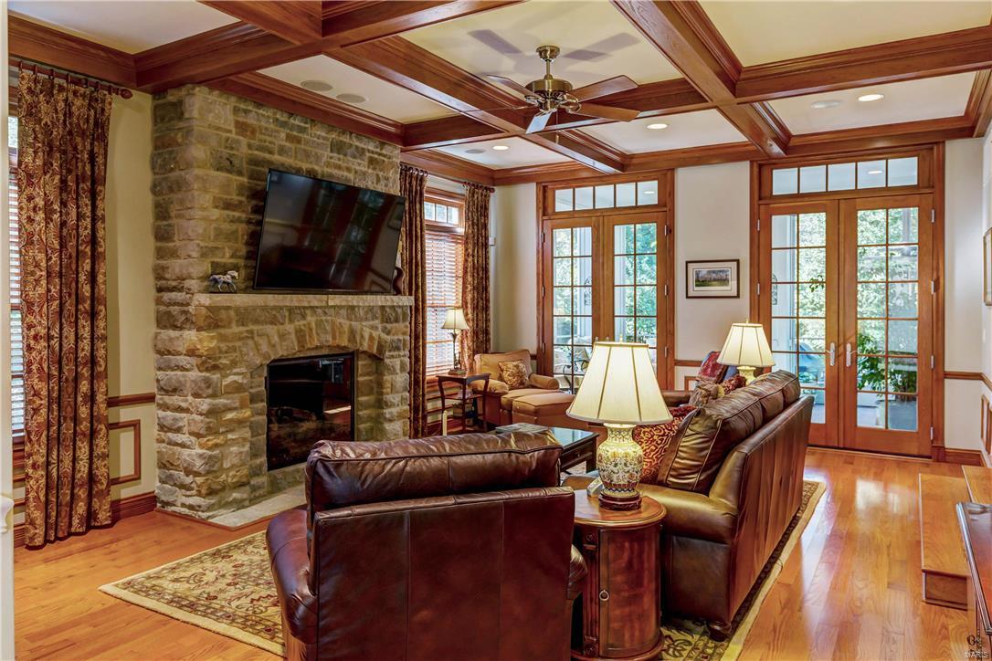 Falzone's & Francis Avenue Vac Pt - Residential