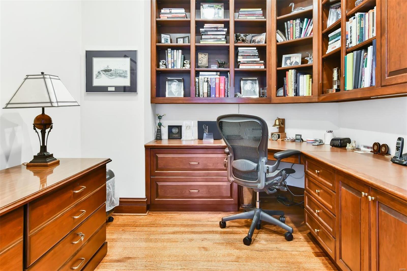 Plaza In Clayton A Condo The - Residential