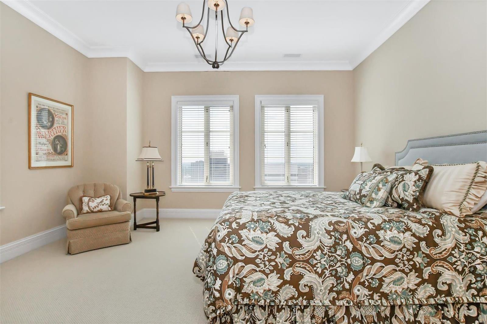 Plaza In Clayton A Condo The - Residential