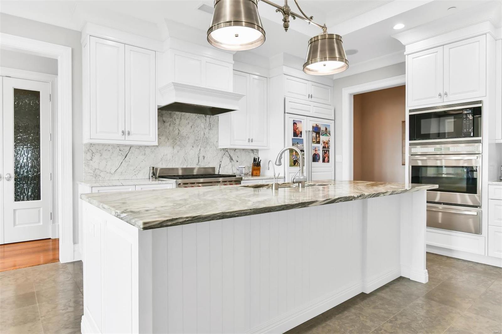 Plaza In Clayton A Condo The - Residential