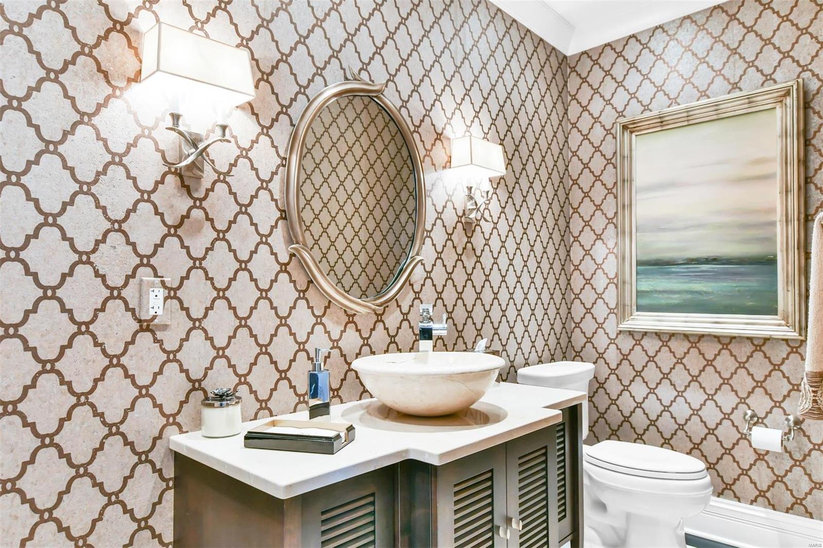 Plaza In Clayton A Condo The - Residential