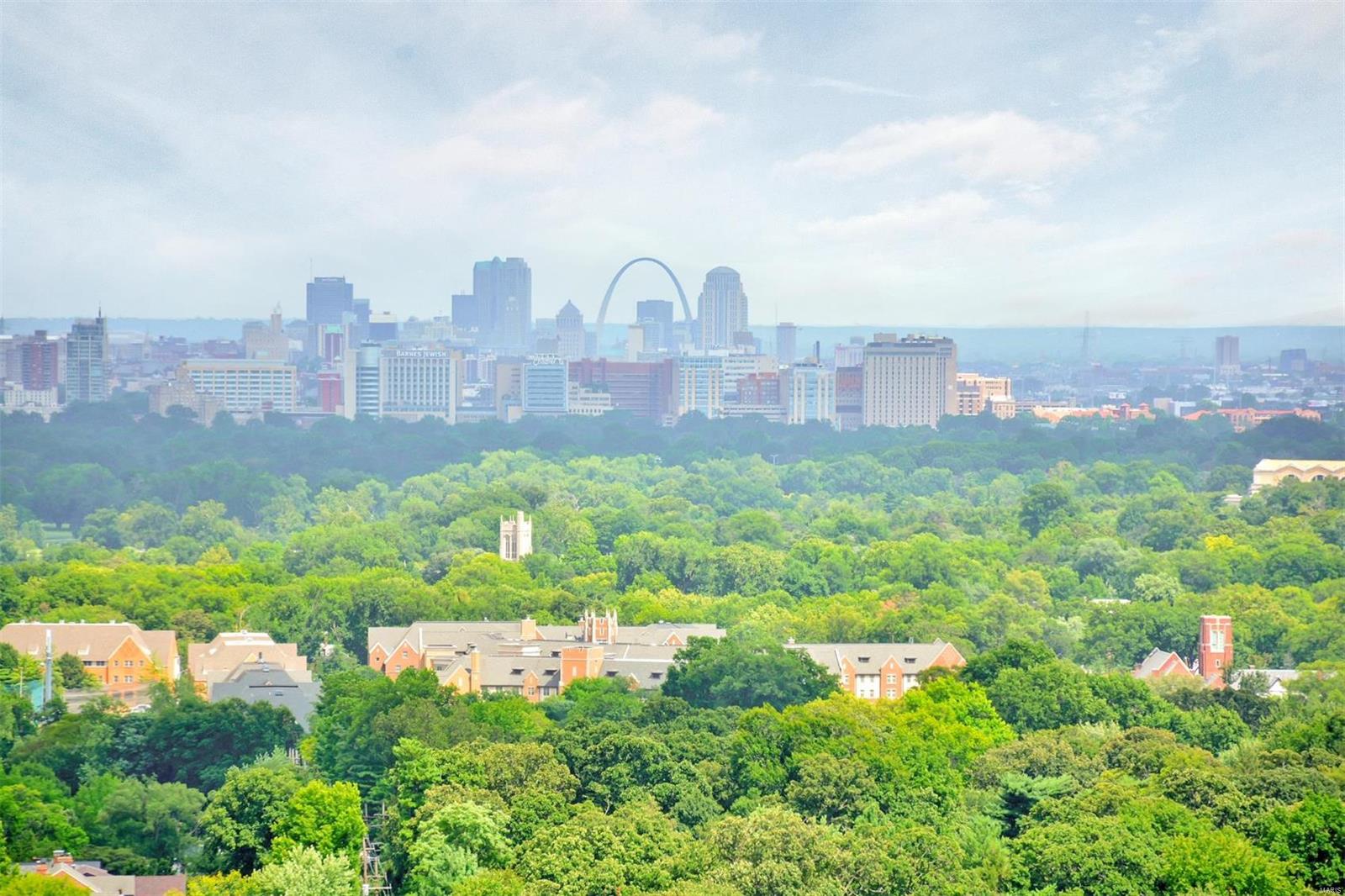Plaza In Clayton A Condo The - Residential