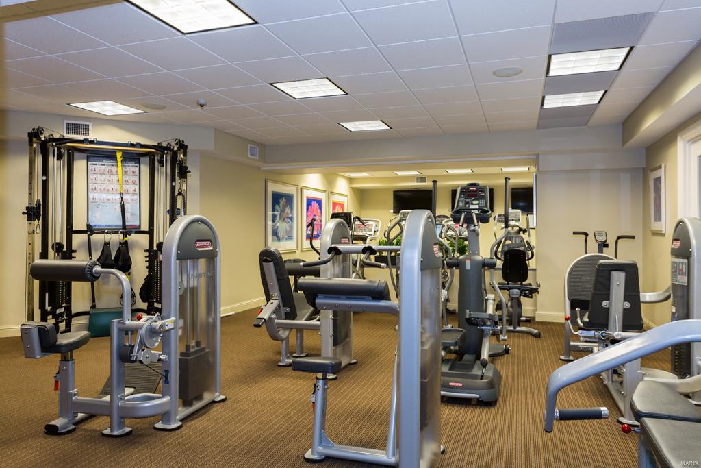 Plaza In Clayton A Condo The - Residential