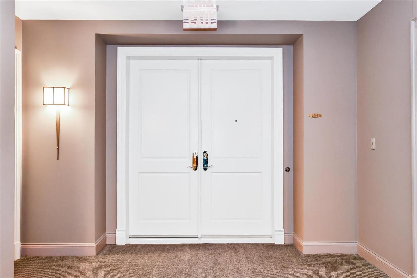 Plaza In Clayton A Condo The - Residential