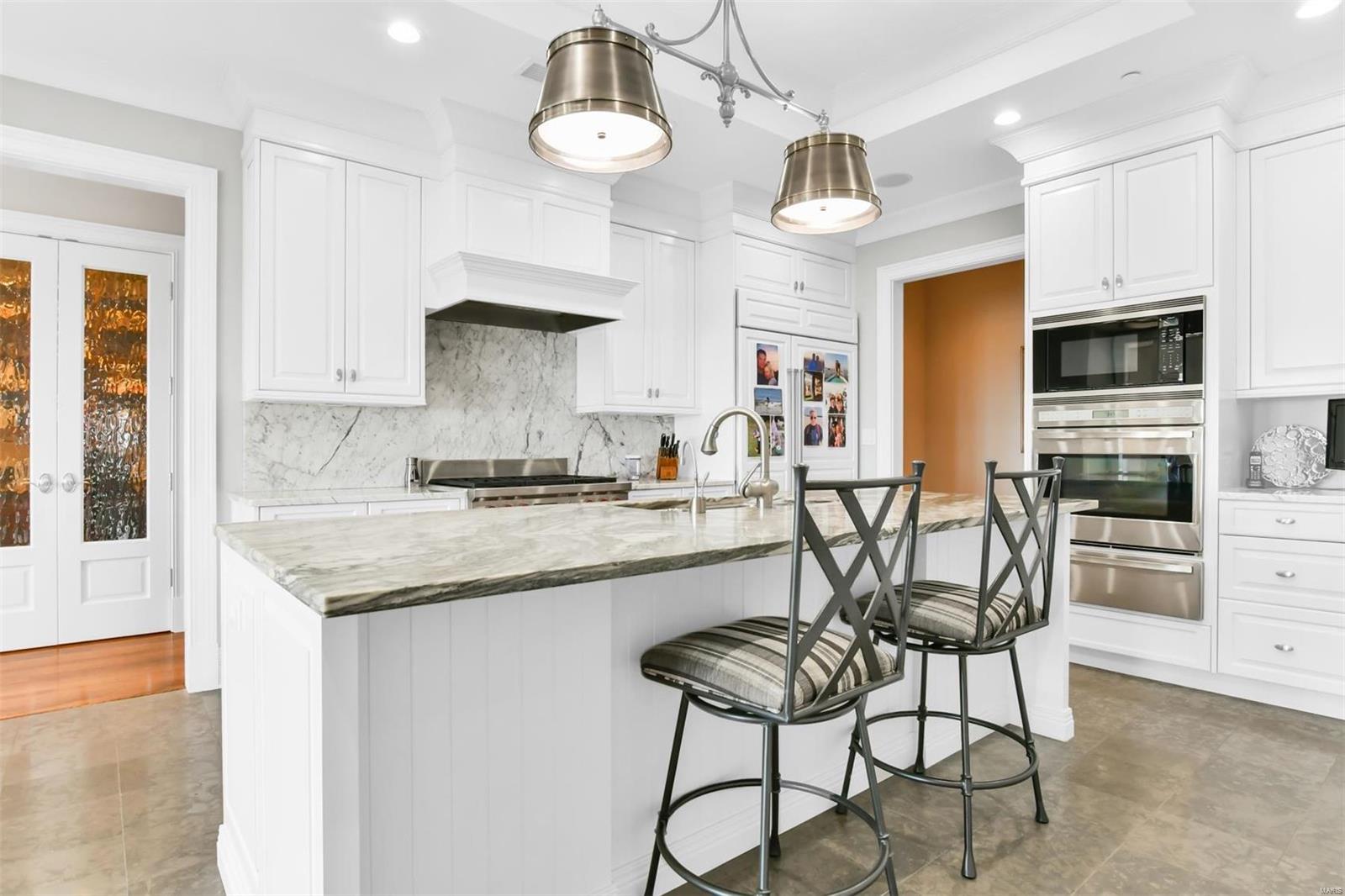 Plaza In Clayton A Condo The - Residential