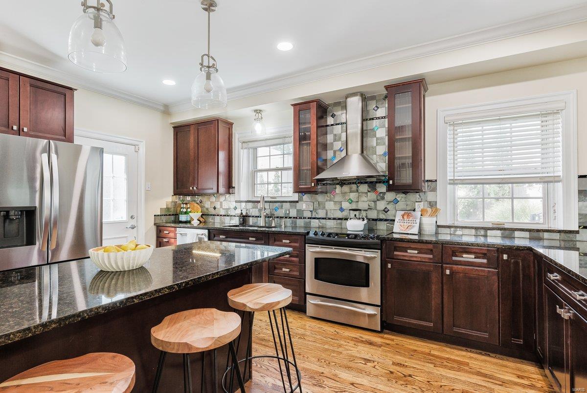 Davis Place - Residential