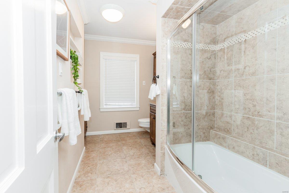 Davis Place - Residential