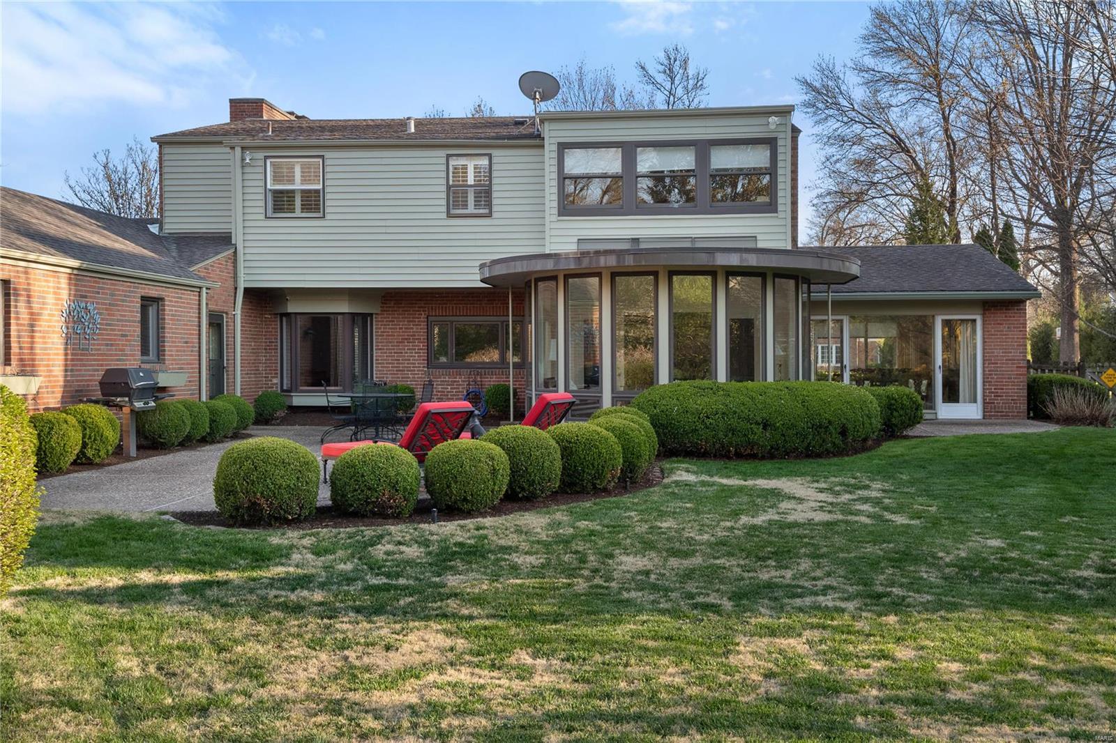 La Hacienda - Residential