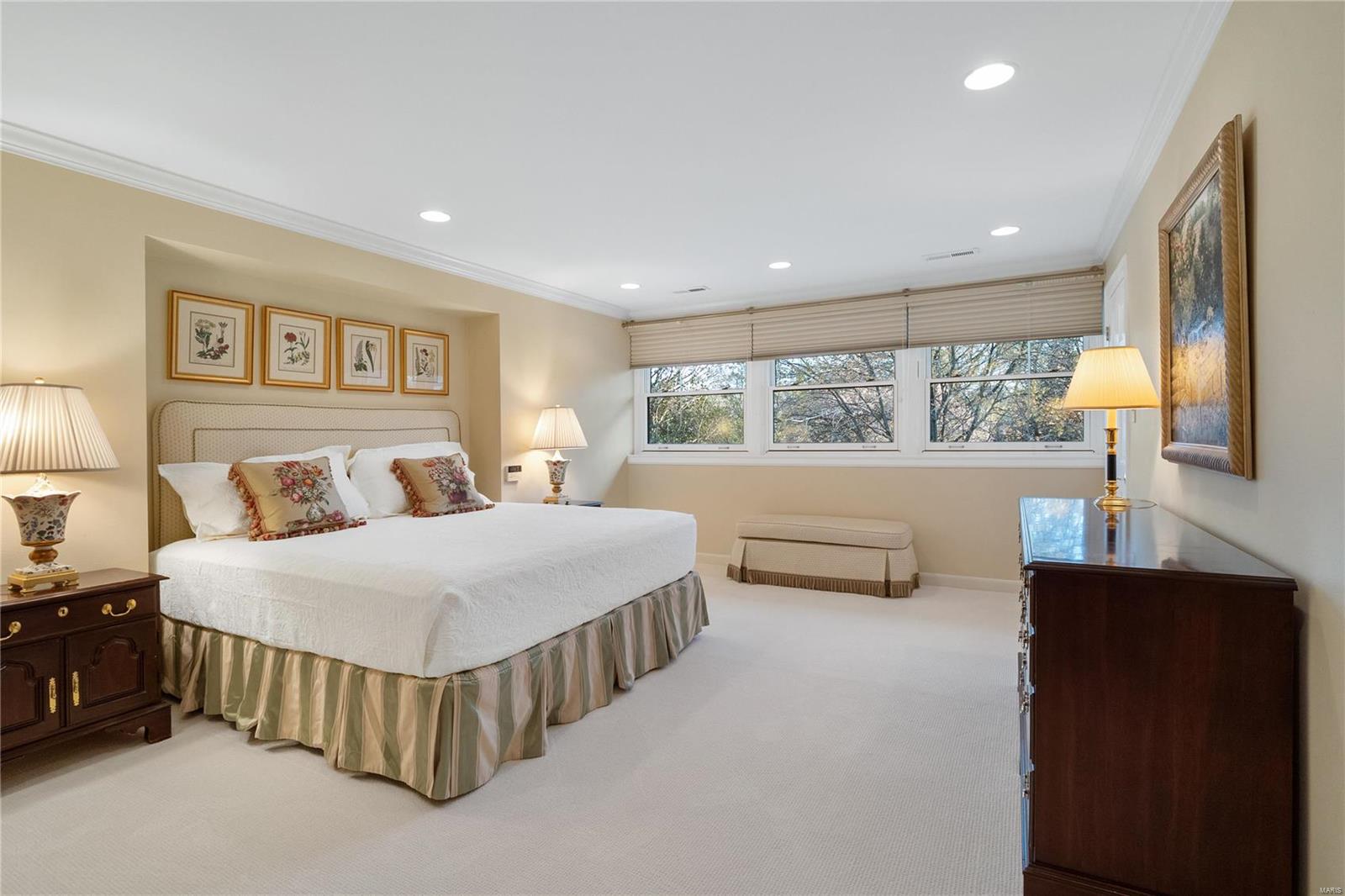 La Hacienda - Residential