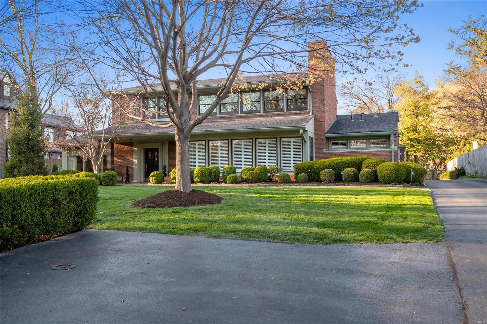 La Hacienda - Residential