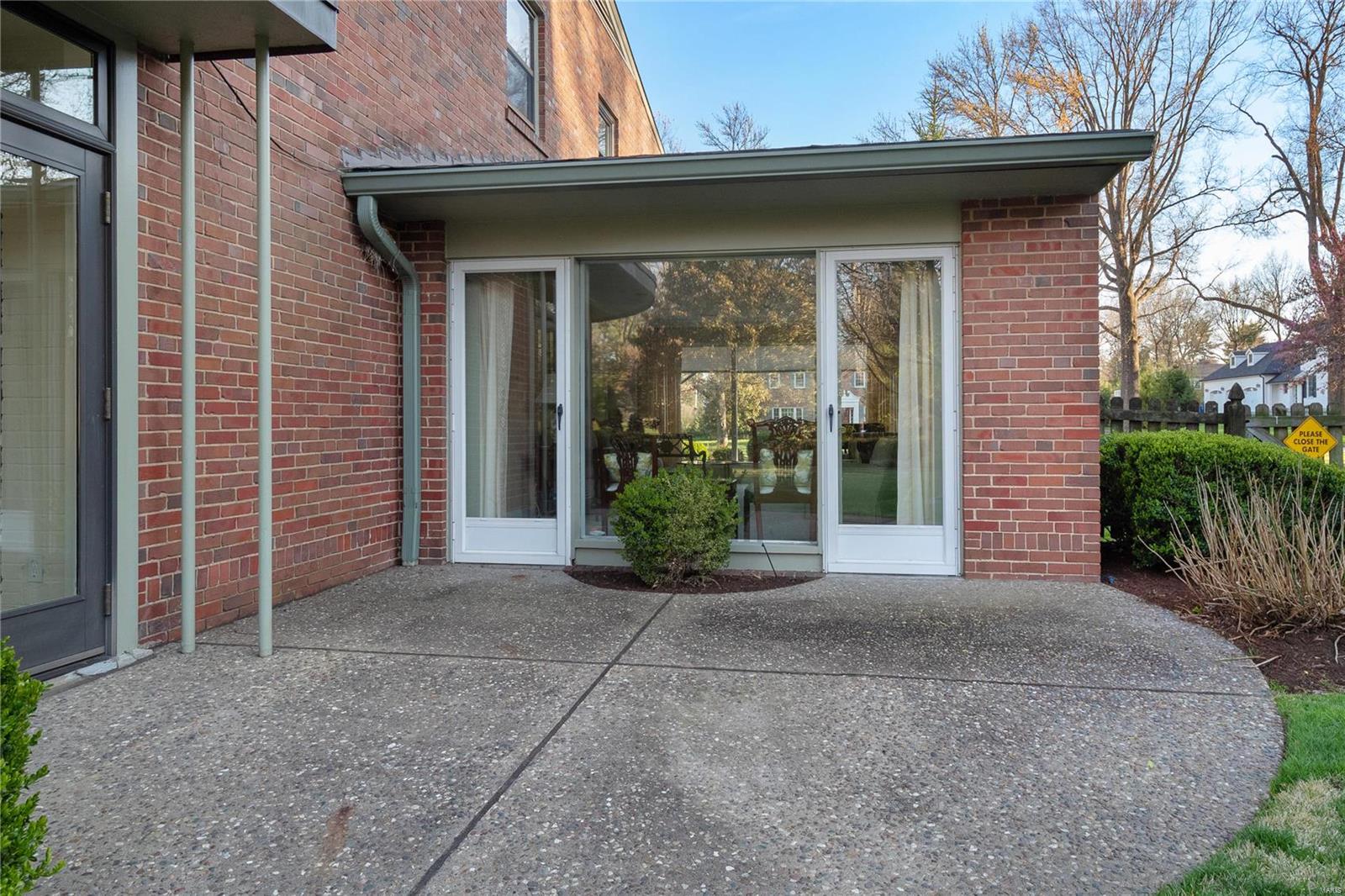 La Hacienda - Residential