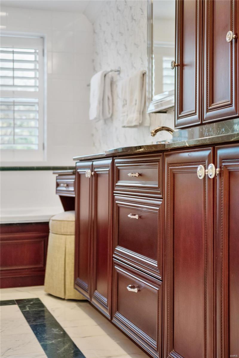 La Hacienda - Residential