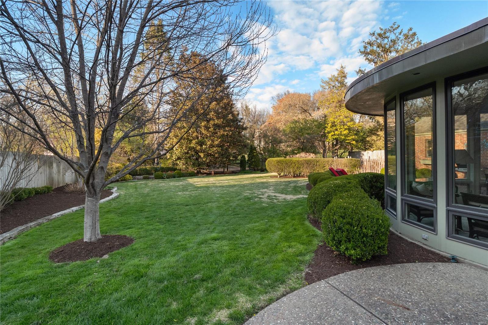 La Hacienda - Residential