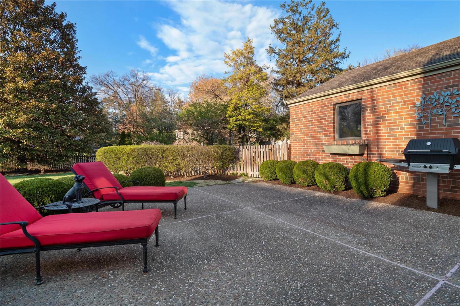 La Hacienda - Residential