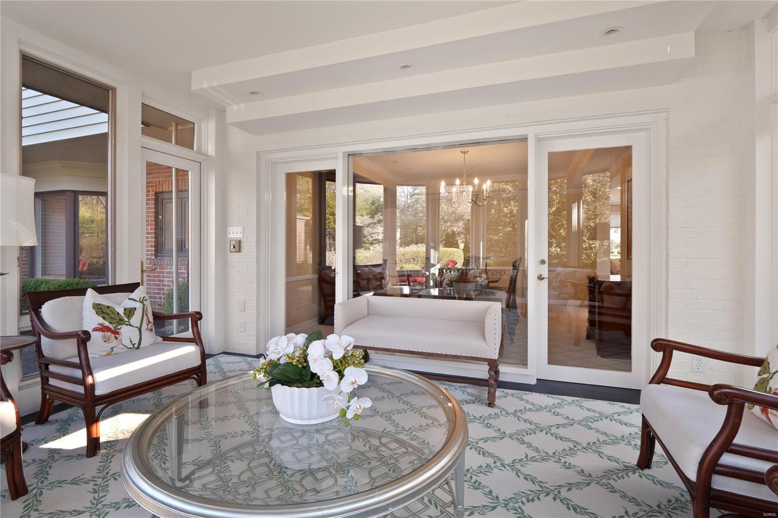 La Hacienda - Residential