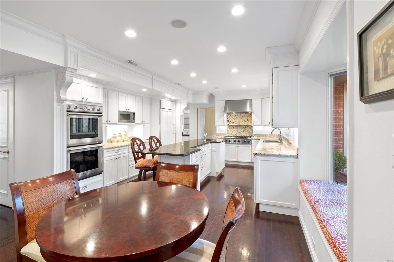 La Hacienda - Residential