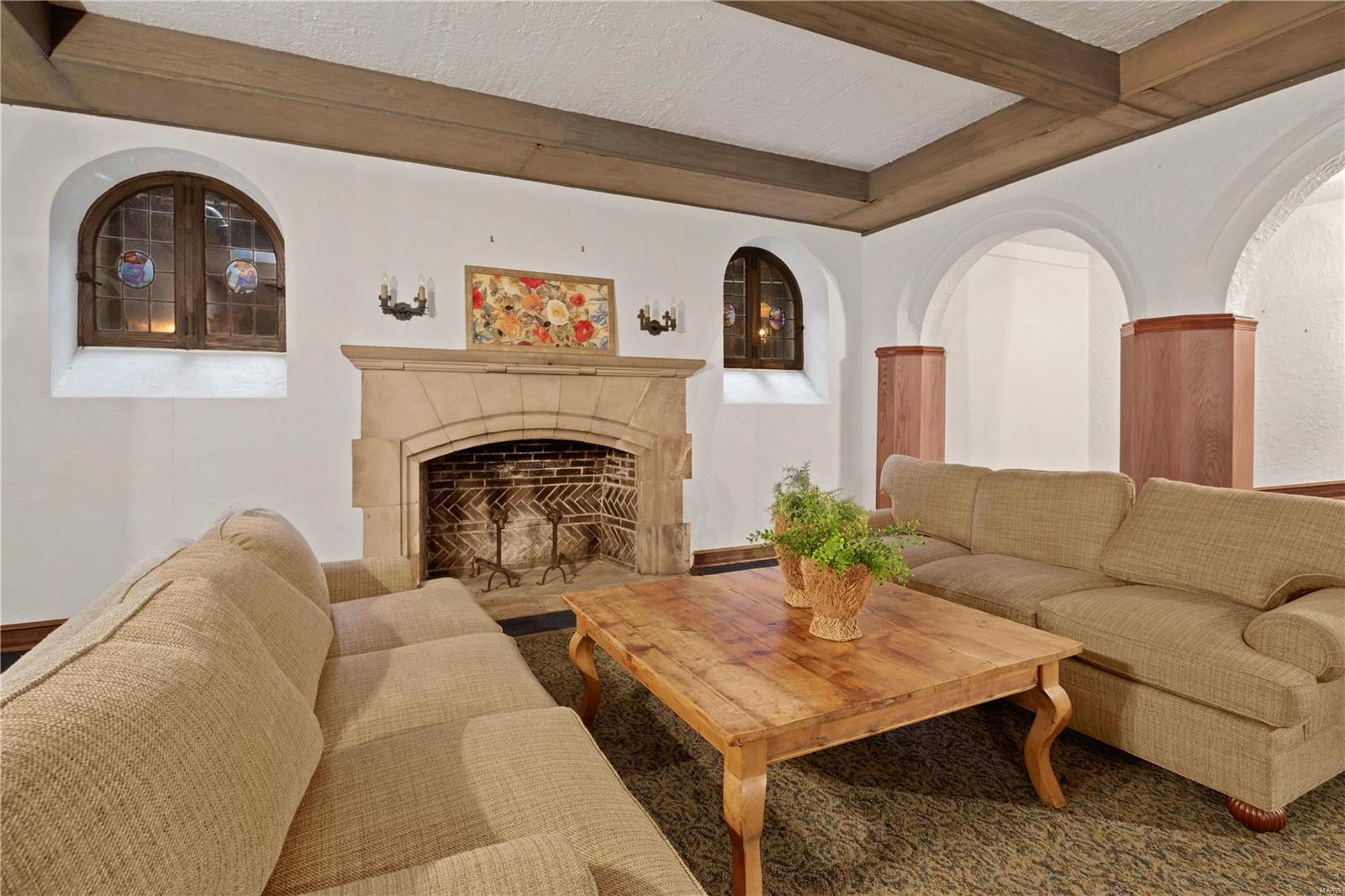 New St Louis Country Club Sub - Residential