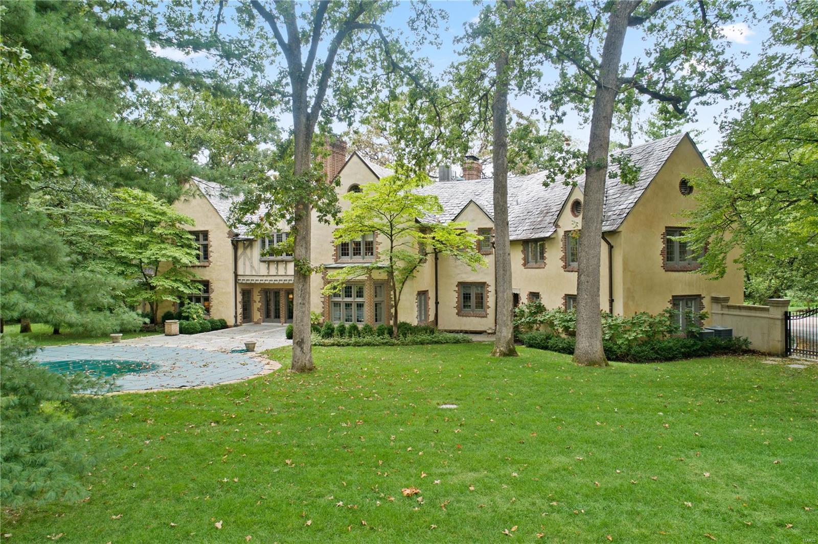 New St Louis Country Club Sub - Residential