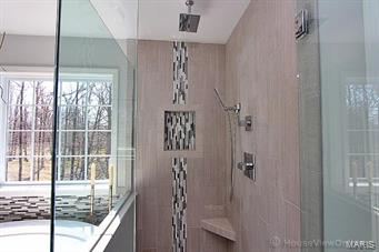 Windwood Lake Estates - Residential