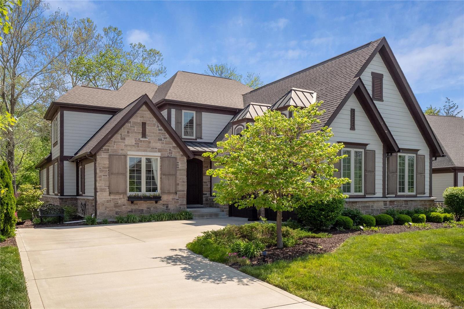 Woods Of Ladue The - Residential