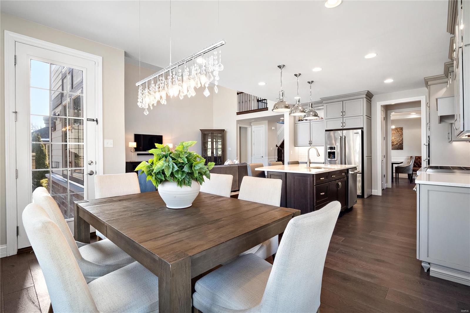 Woods Of Ladue The - Residential