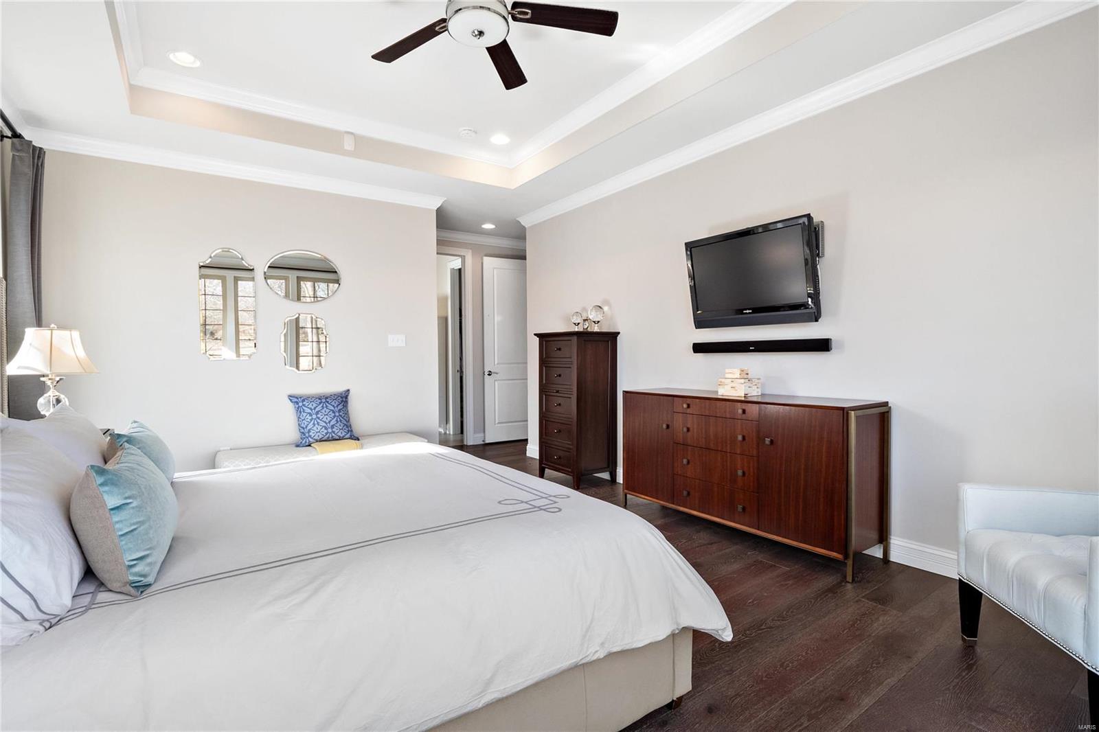 Woods Of Ladue The - Residential