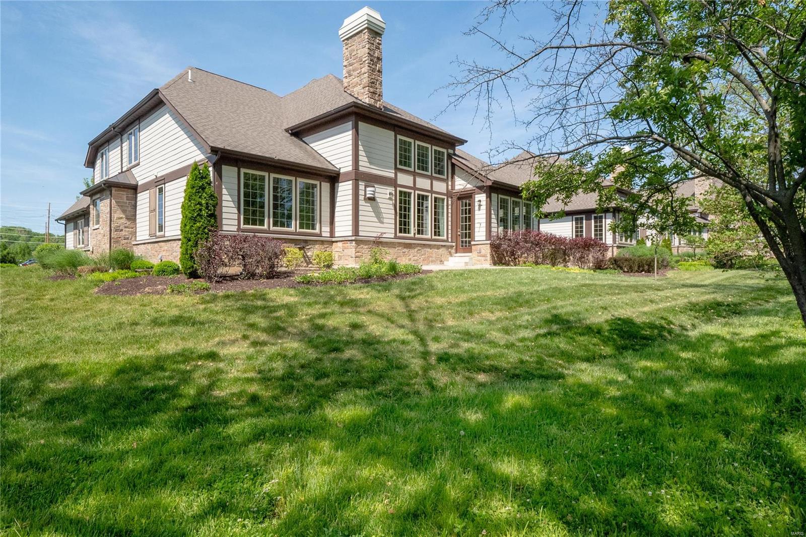 Woods Of Ladue The - Residential