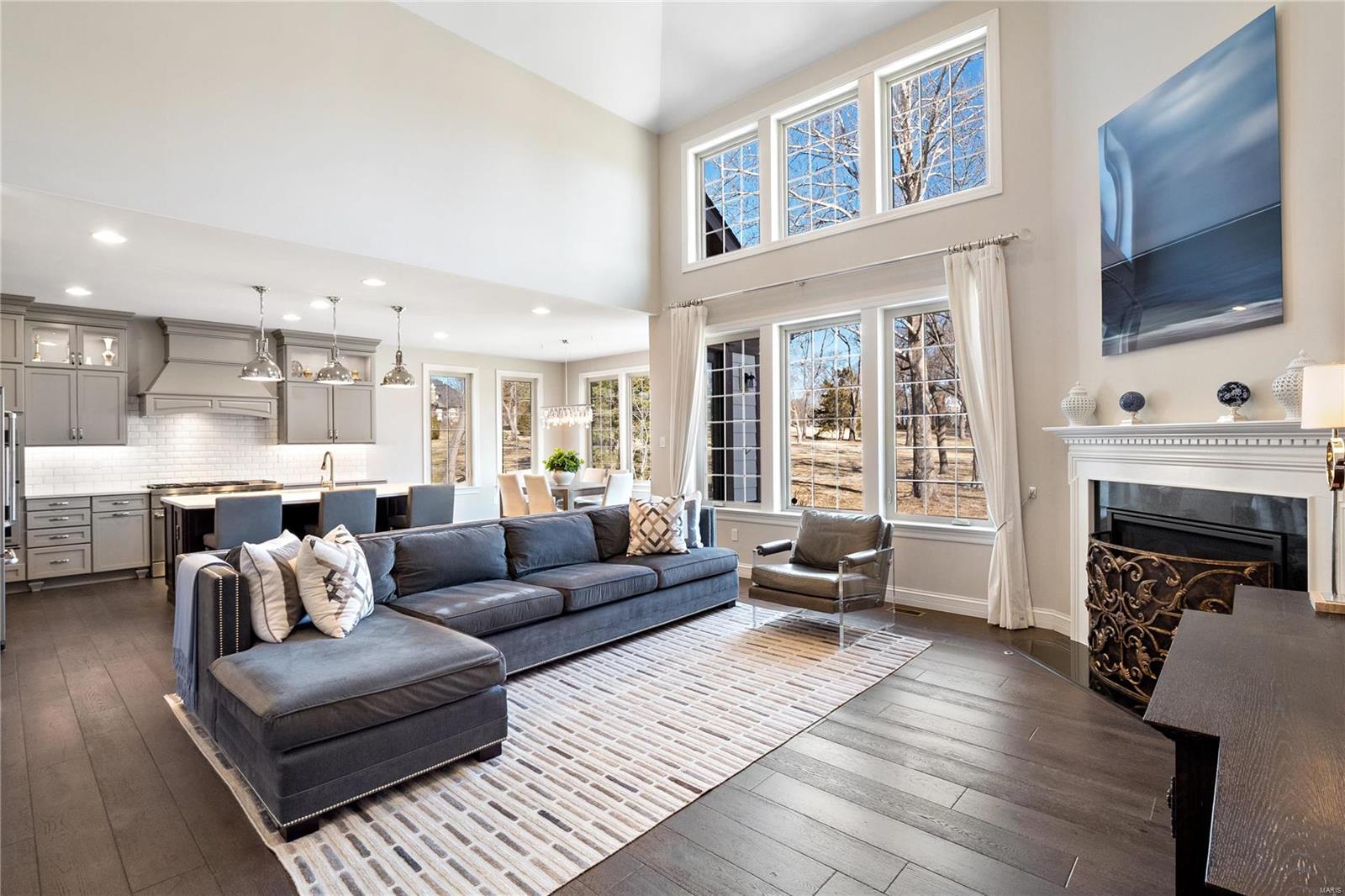 Woods Of Ladue The - Residential