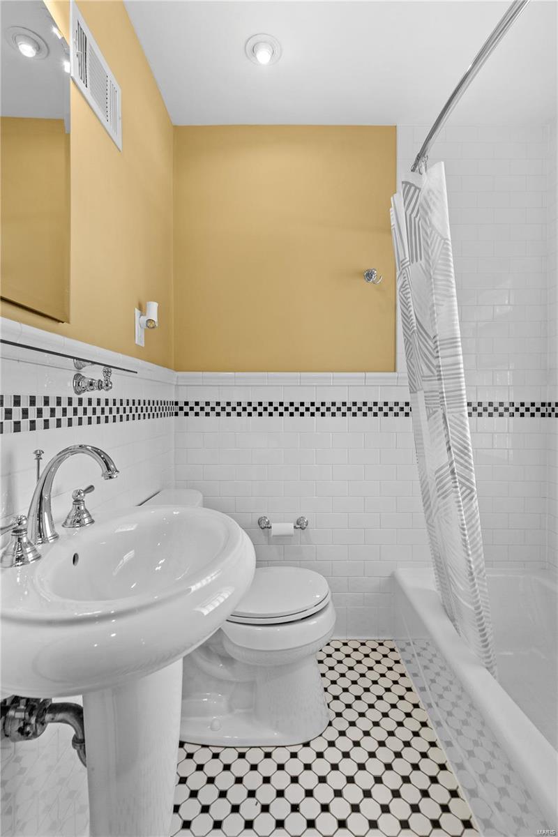 Clayton Gardens - Residential