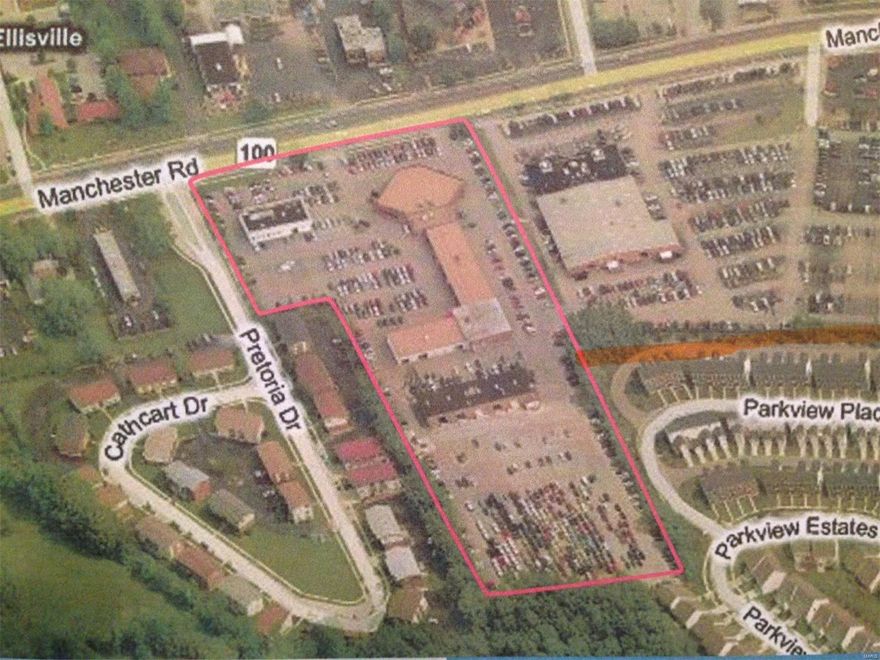 *These TWO Parcels could be sold TOGETHER OR SEPERATED. Locator Number 23T44053 AND Locator Number 23T440383 Sales *Price for both Parcels is $4,700,000. 
*Two Parcel lot : 7.4 Acres; Main Parcel is 7.4 Acres; Smaller parcel .6313 acres
*Excellent location off of Manchester and Clarkson Rd in Ellisville. Close to many amenities. Previously used as a Car Dealership, Opportunities are endless. Location: City, High Traffic, Retail Center, Shopping Mall