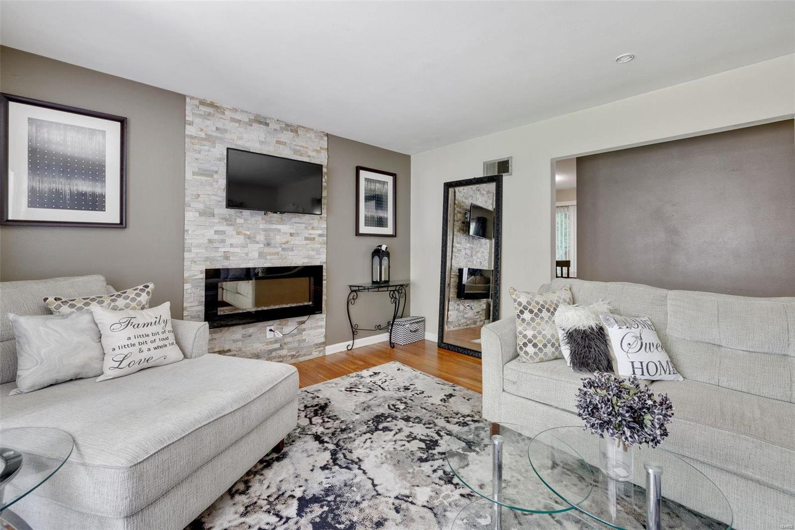 Hathaway Manor 18 - Residential