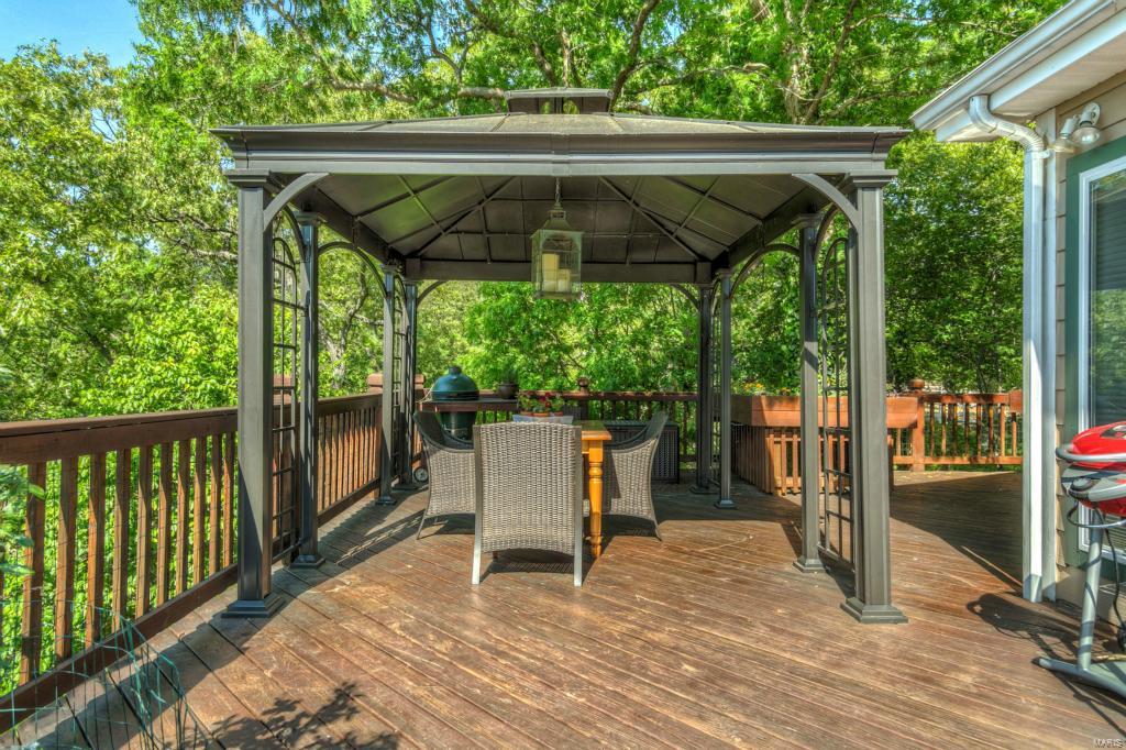 Castlewood Lts 1 Thru 6 & 8 Thru 15 & - Residential